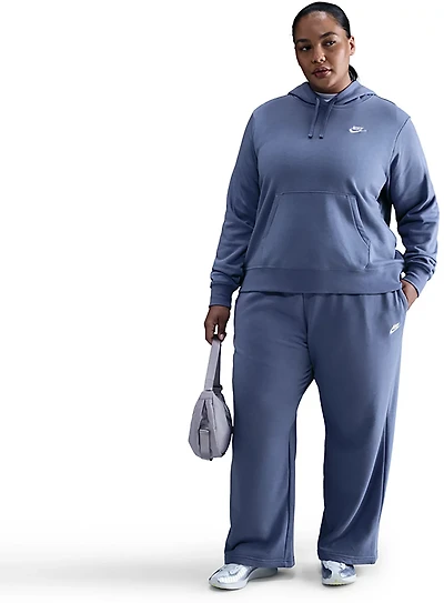 Nike Women's Sportswear Club Fleece Mid Rise Wide Leg Plus Sweatpants