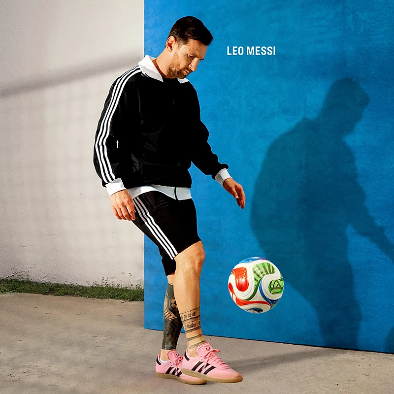 adidas FIFA World Cup 2026™ TRIONDA Club Soccer Ball