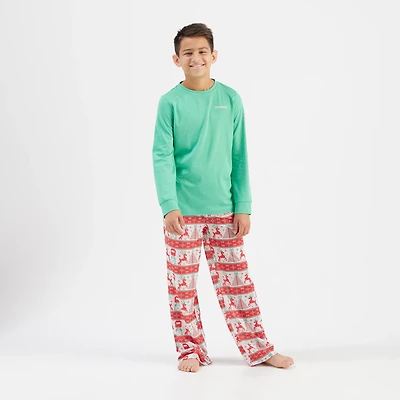 Magellan Outdoors Boys' Grotto Falls Holiday Deer Stand Long Sleeve T-shirt