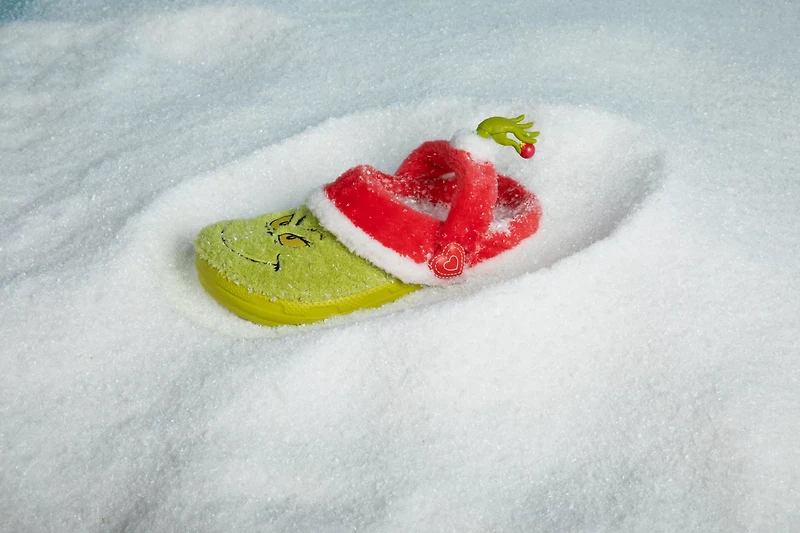 Crocs Adults The Grinch Classic Fleece Lined Clogs