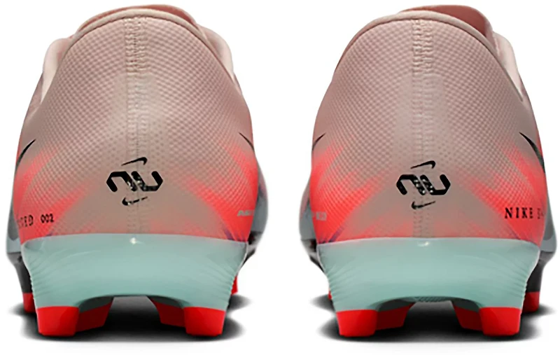 Nike Adults' Zoom Vapor 16 Academy FG NU2 Soccer Cleats