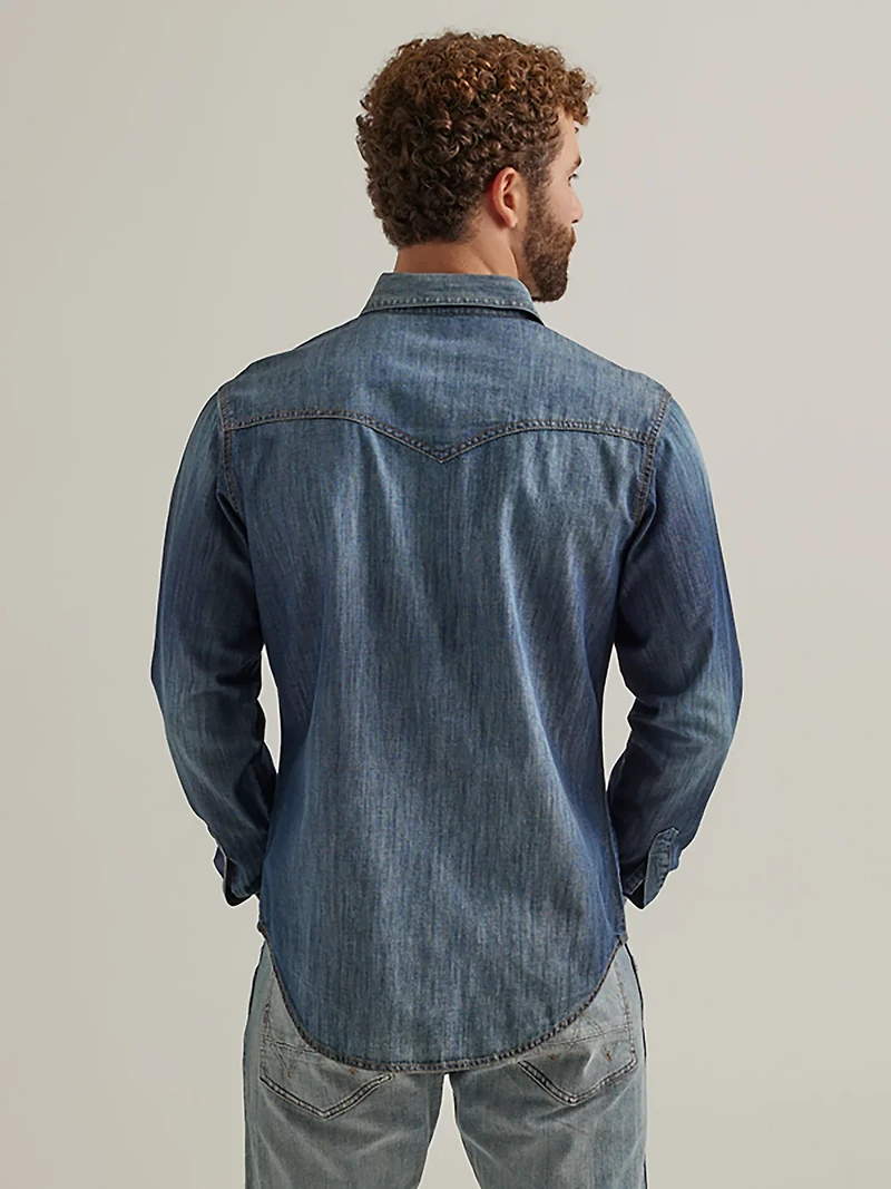 Wrangler Men's Retro Premium Long Sleeve Snap Shirt