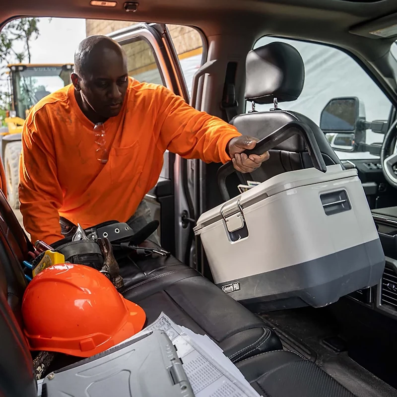 Coleman Pro 17 qt Hard Cooler