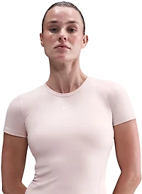 Nike Women's One Fitted T-shirt