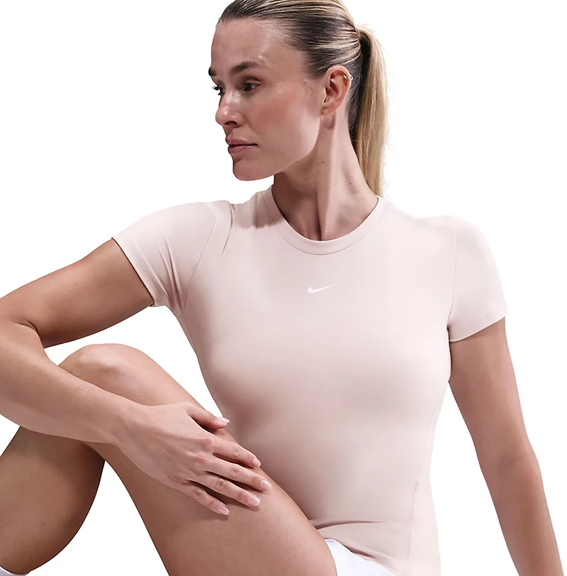 Nike Women's One Fitted T-shirt