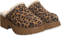 Bearpaw Women’s Marnie Clogs