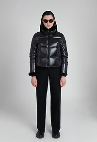 The Recycled Planet Women's Cropped Hipster with Collar