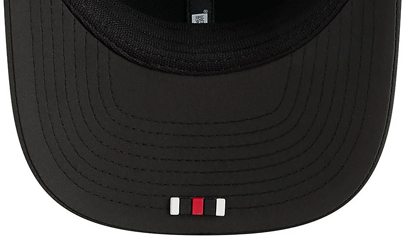 New Era Adults' Atlanta Falcons Sideline Quill Tech 9SEVENTY Trucker Cap