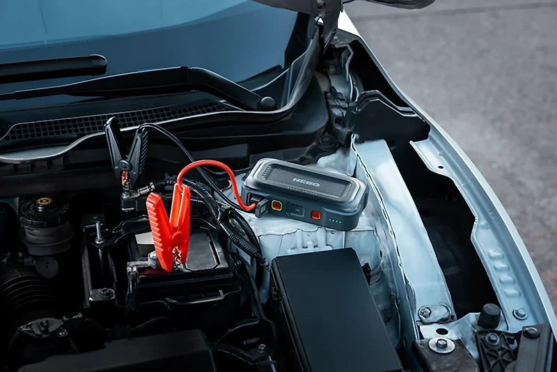 NEBO Assist 1000XP Jump Starter