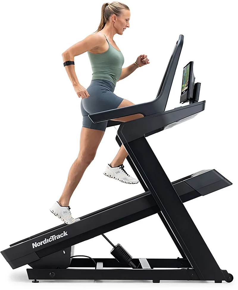 NordicTrack Elite X16i Treadmill