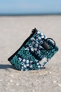 Chums Floating Marsupial Wallet