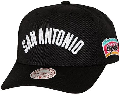 Mitchell & Ness Spurs Chain Gang Hardwood Classics Pro Cap