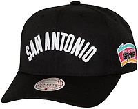 Mitchell & Ness Spurs Chain Gang Hardwood Classics Pro Cap