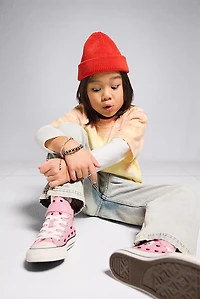 Converse Kids' Chuck Taylor All Star Hearts & Roses Easy On Shoes