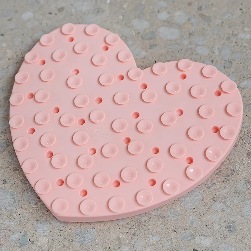 Dexypaws Blush Pink Heart Enrichment Snuffle Mat