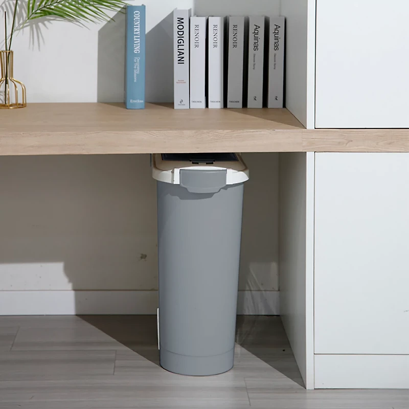 Ashfield & Harkness 36 qt Pet Food Storage Bin