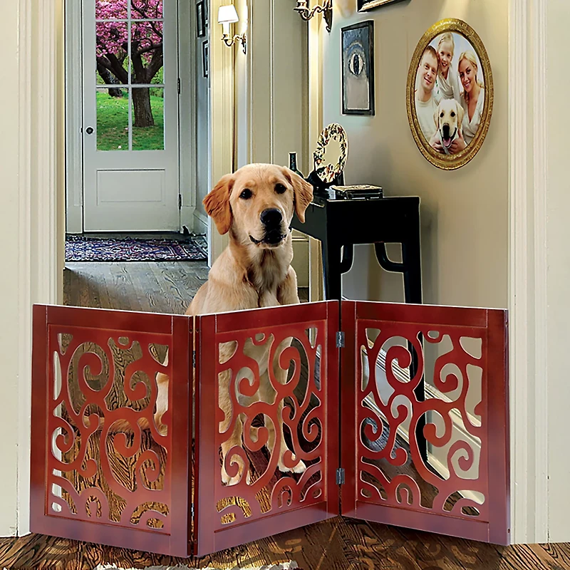 Etna Wooden Scroll Pet Gate