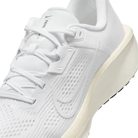 Nike Women's Quest 6 Running Shoes
