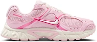Nike Women's V5 Runner Shoes