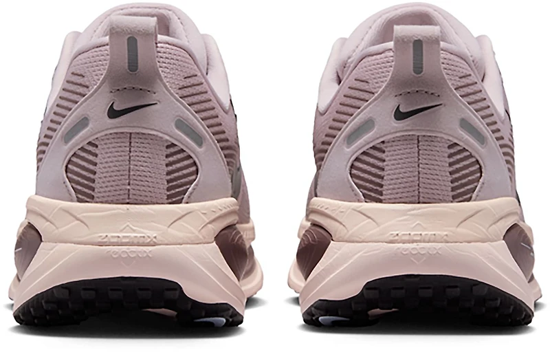 Nike Women's Vomero 18 Road Running Shoes
