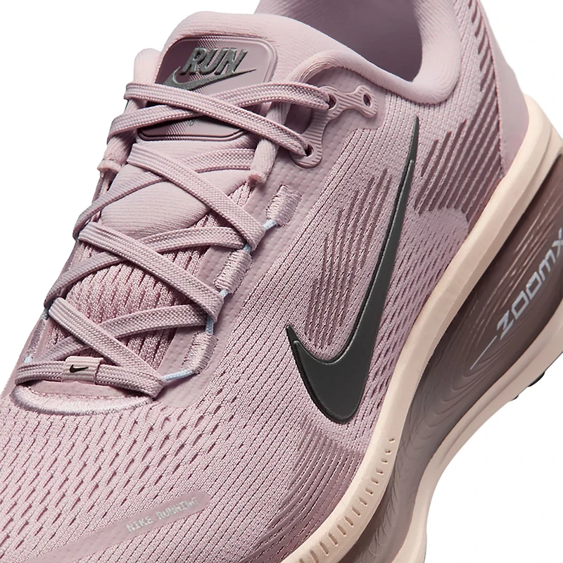 Nike Women's Vomero 18 Road Running Shoes