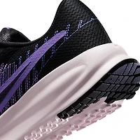 Nike Women's Run Defy Road Running Shoes