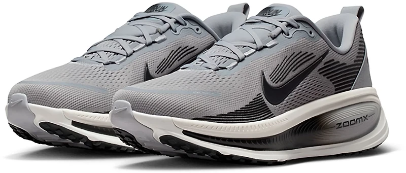Nike Men's Vomero 18 Running Shoes