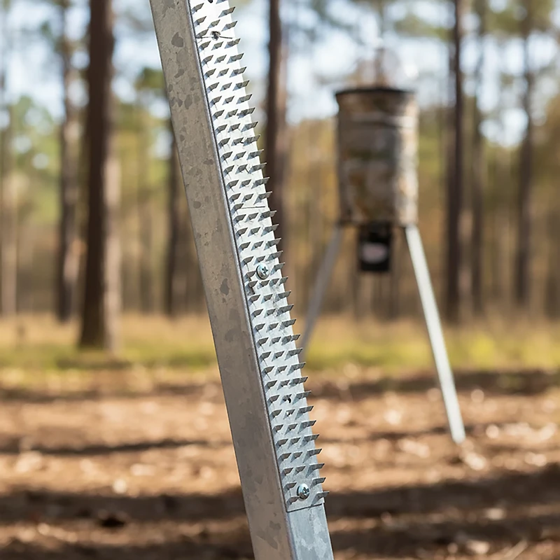 Boss Buck Shark Teeth™ Deterrent Strips 3-Pack