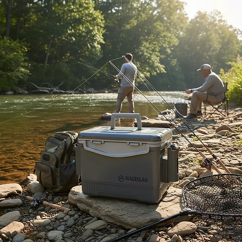 Magellan Outdoors 19 qt Aerator Dry Box