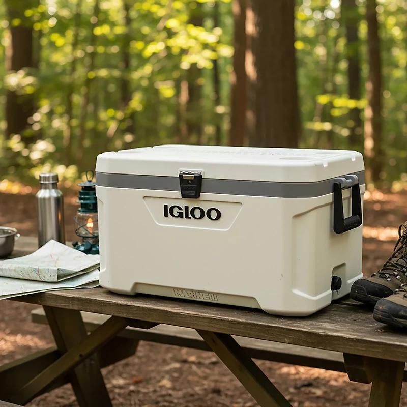 Igloo Latitude Marine Maxcold 70 Cooler