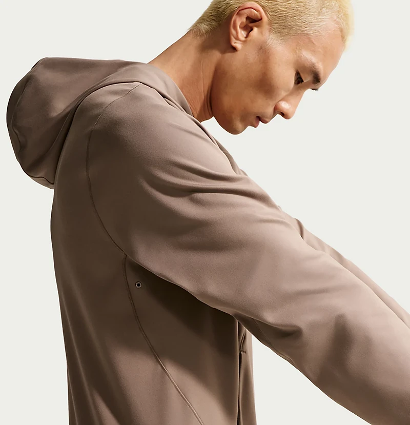 Nike Men's Dri-FIT UV Primary Knit Performance Pullover Hoodie