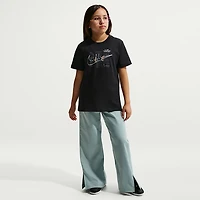 Nike Boys' Sportswear Club Script T-shirt