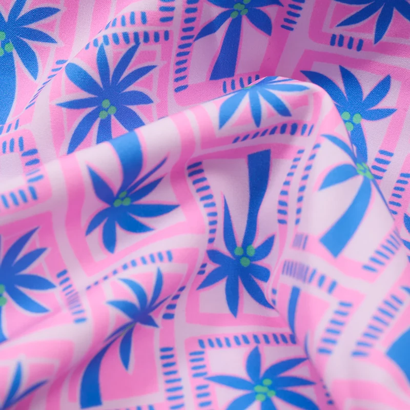 Chubbies Men's The Miami Mosaics Classic Swim Trunks 5.5