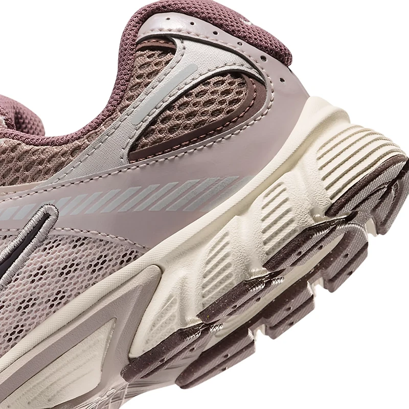Nike Kids' Grade School V5 Runner