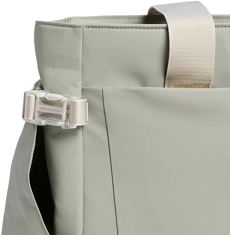 Stanley Vitalize 27.6 qt Tote