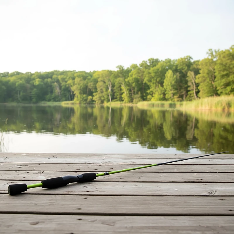 Crappie Thunder 2-Piece Spin Rod