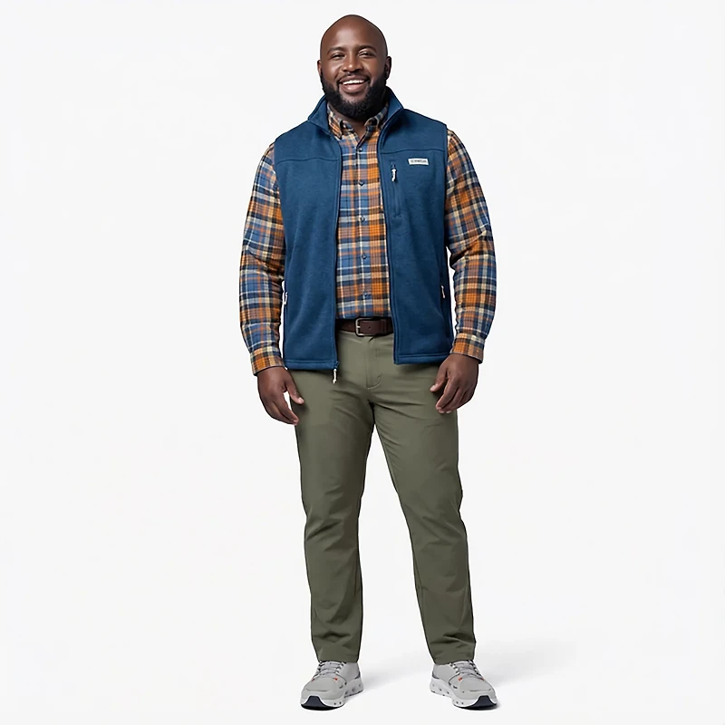 Magellan Outdoors Men’s Campfire Sweater Fleece Vest