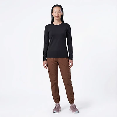 Magellan Outdoors Women’s Thermal Stretch Crew Baselayer Top