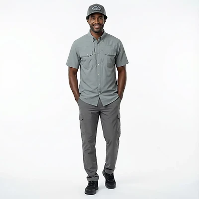 Magellan Men's Pecos River Solid Short Sleeve Shirt