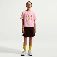 Nike Girls' Sportswear Essential T-shirt