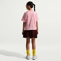 Nike Girls' Sportswear Essential T-shirt