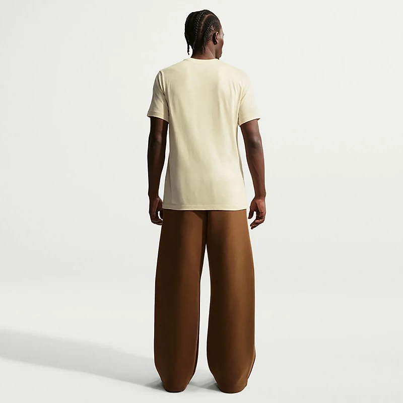 Nike Men's Sportswear Block T-shirt