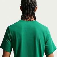 Nike Men's Sportswear Swoosh Graphic T-shirt