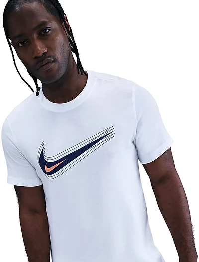 Nike Men's Sportswear Swoosh Graphic T-shirt