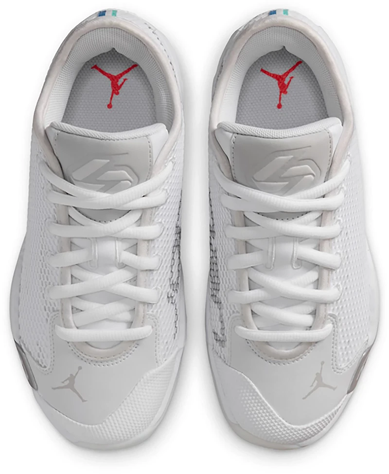 Jordan Boys' Luka .77 V2 Basketball Shoes