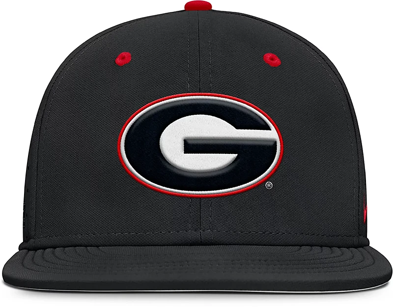 Nike Men's Georgia DF Structured Aero Bill Fitted Cap