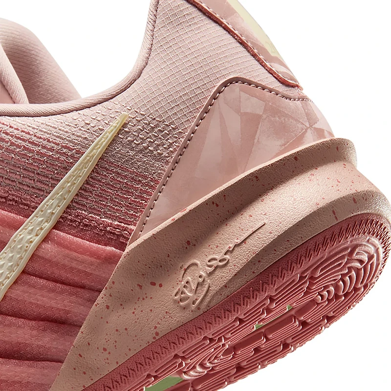 Nike Women's Sabrina 3 Basketball Shoes