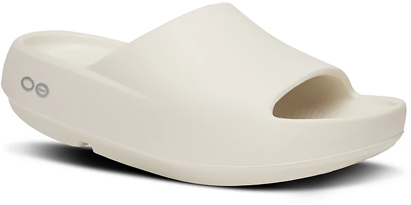 OOFOS Adults’ OOahh+ Slides