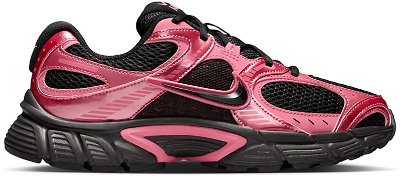 Nike Women's V5 Runner Shoes