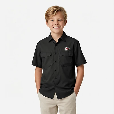 Antigua Men's Kansas City Chiefs Game Day Woven Fishing Shirt